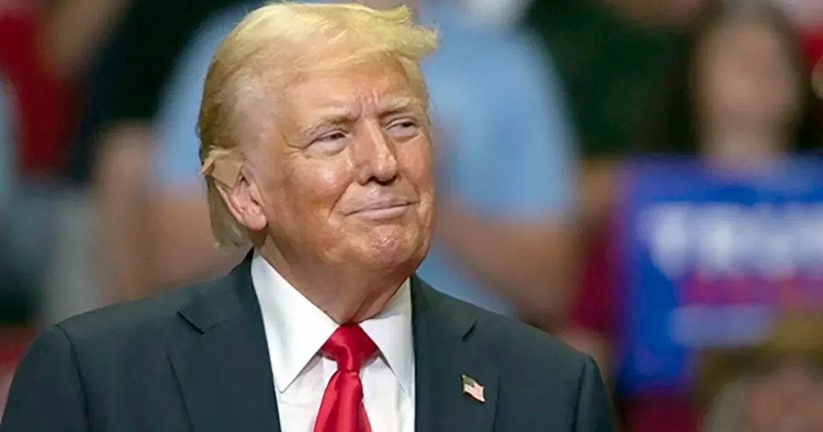 Dice Trump que Harris es ‘perversa y tonta’