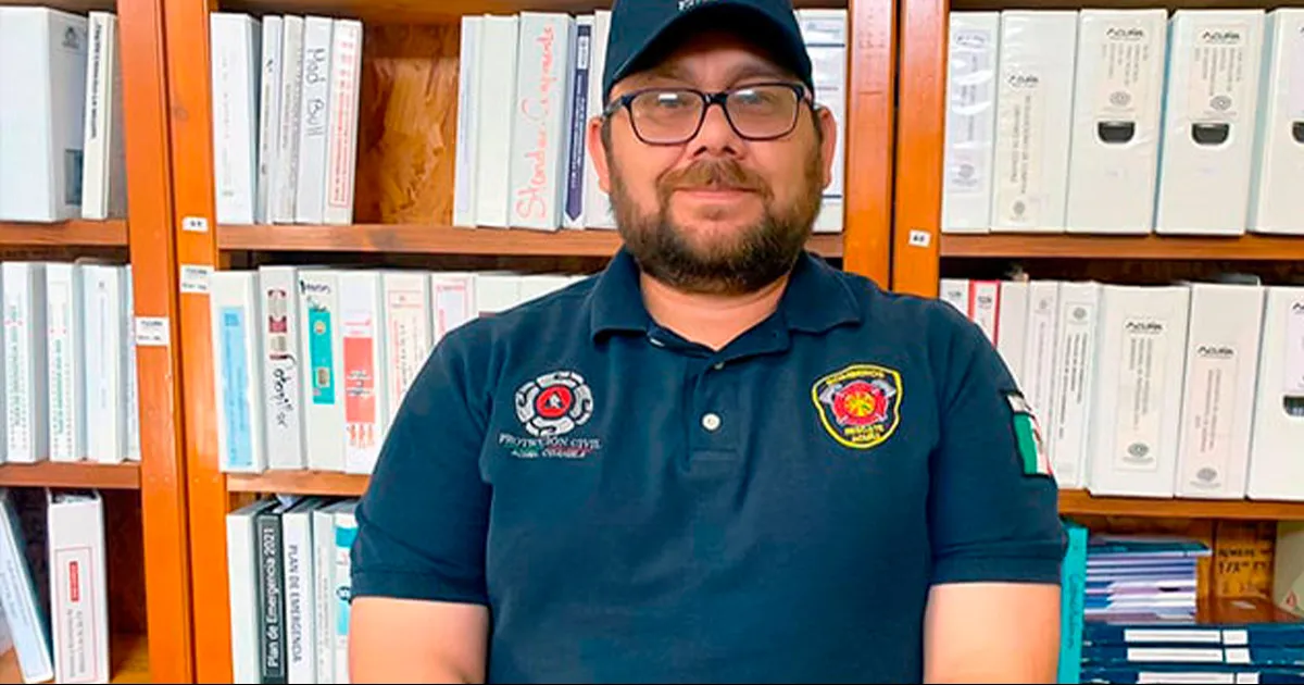 “Debido al anterior ingreso de un frente frío fuera de temporada y a una vaguada, las temperaturas descendieron ligeramente y se mantendrán por debajo de los 35 grados”.