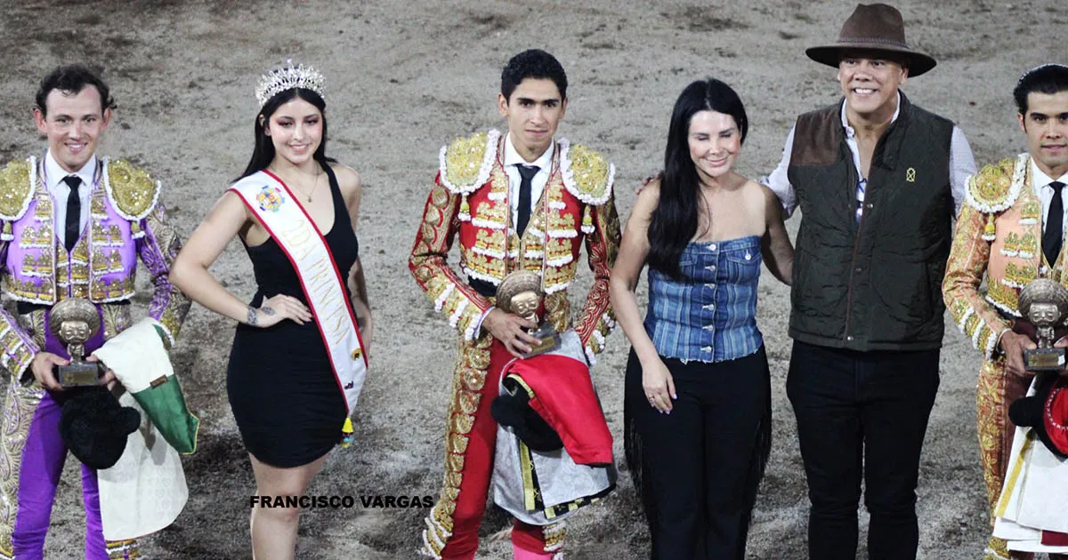 Oreja por piocha para Héctor Gutiérrez, Diego San Román y Miguel Aguilar