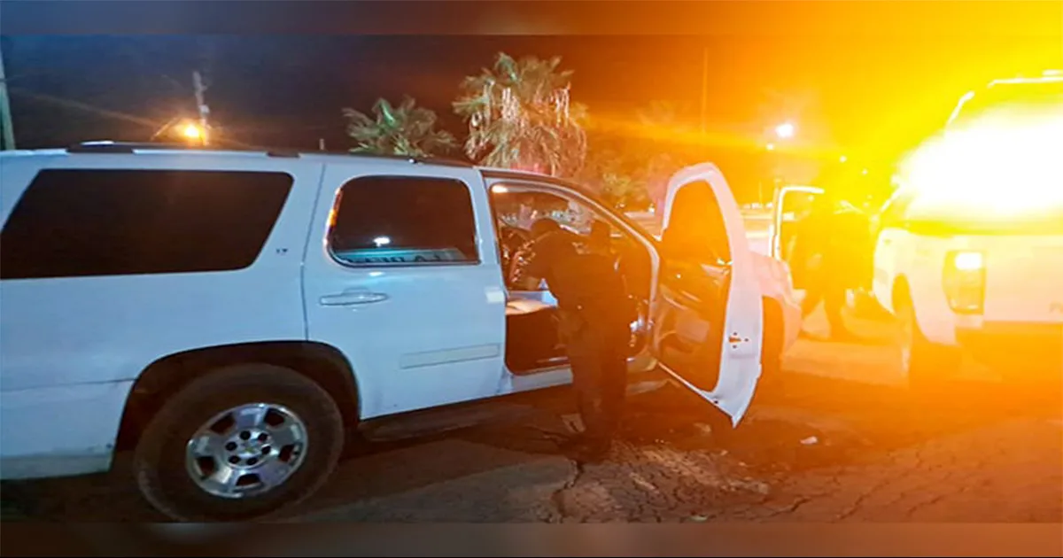 Autoridades policiales detectaron en circulación la unidad que cumplía con las características sobre la carretera estatal en dirección al mineral de Palaú.