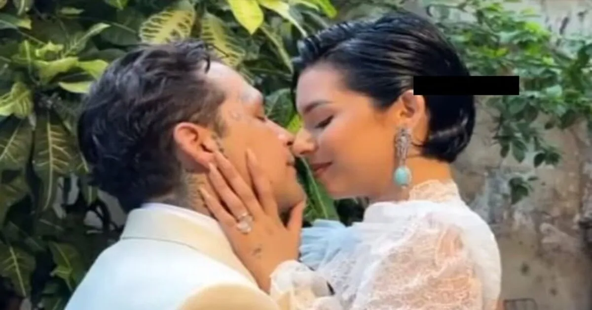 Captan a Ángela Aguilar y Christian Nodal disfrutando de su romántica luna de miel en Los Cabos