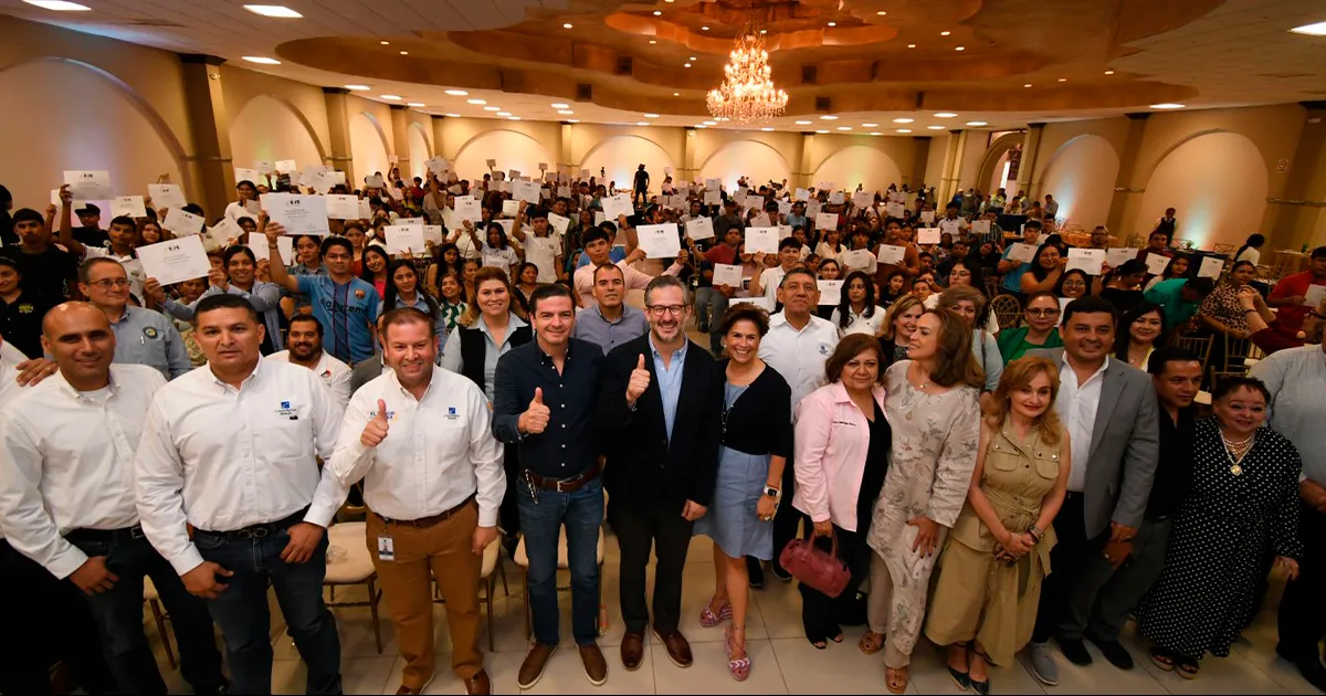 El programa cumple con su objetivo de formar estudiantes que a futuro se convertirán en líderes capaces de transformar sus comunidades.