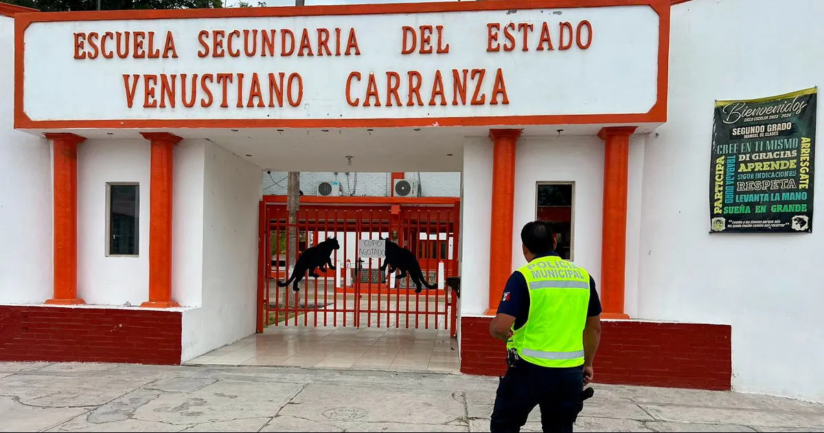 Moviliza a autoridades educativas y policiacas niño con pistola de juguete en escuela  en Sabinas