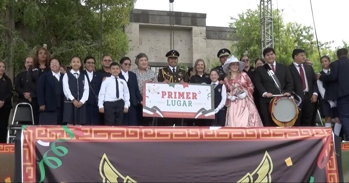 Colegio México gana primer lugar en desfile; primaria “Nicolás Bravo” el segundo y sec. “Alberto Salinas” el tercero