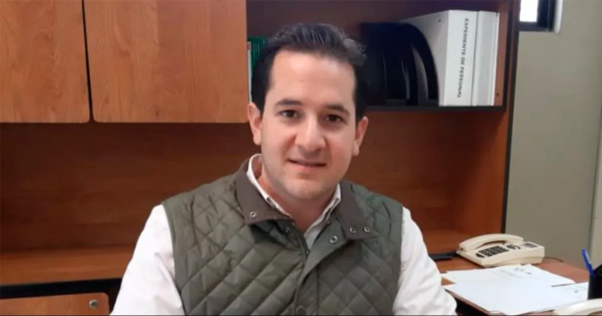 Casa de gestoría de Memo Ruiz ofrece curso de pintura epoxica