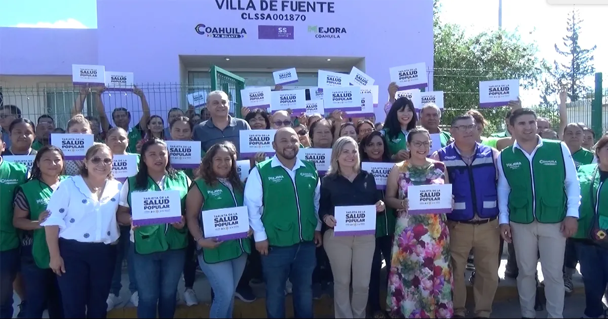 Entregan Tarjetas de la Salud Popular a personas de la tercera edad y discapacitados