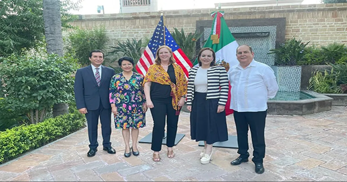 En México, hay varios CAS ubicados en ciudades como Ciudad de México, Ciudad Juárez, Guadalajara, Hermosillo, Matamoros, Mérida, Monterrey, Nogales, Nuevo Laredo y Tijuana.