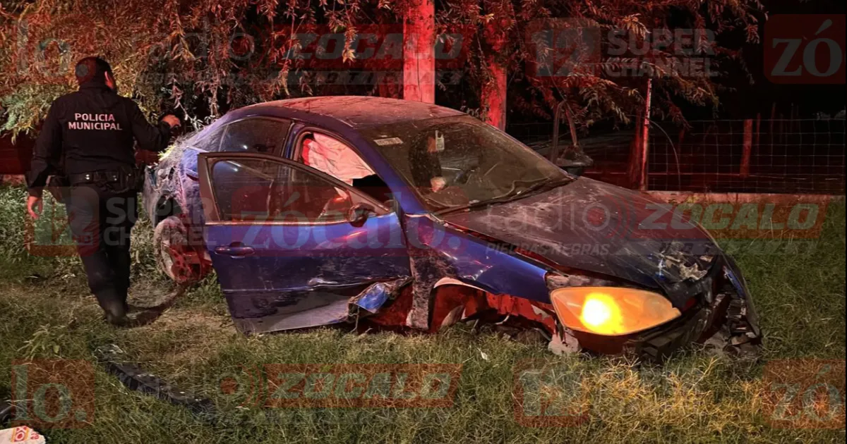 Volcadura en Allende deja a dos lesionados