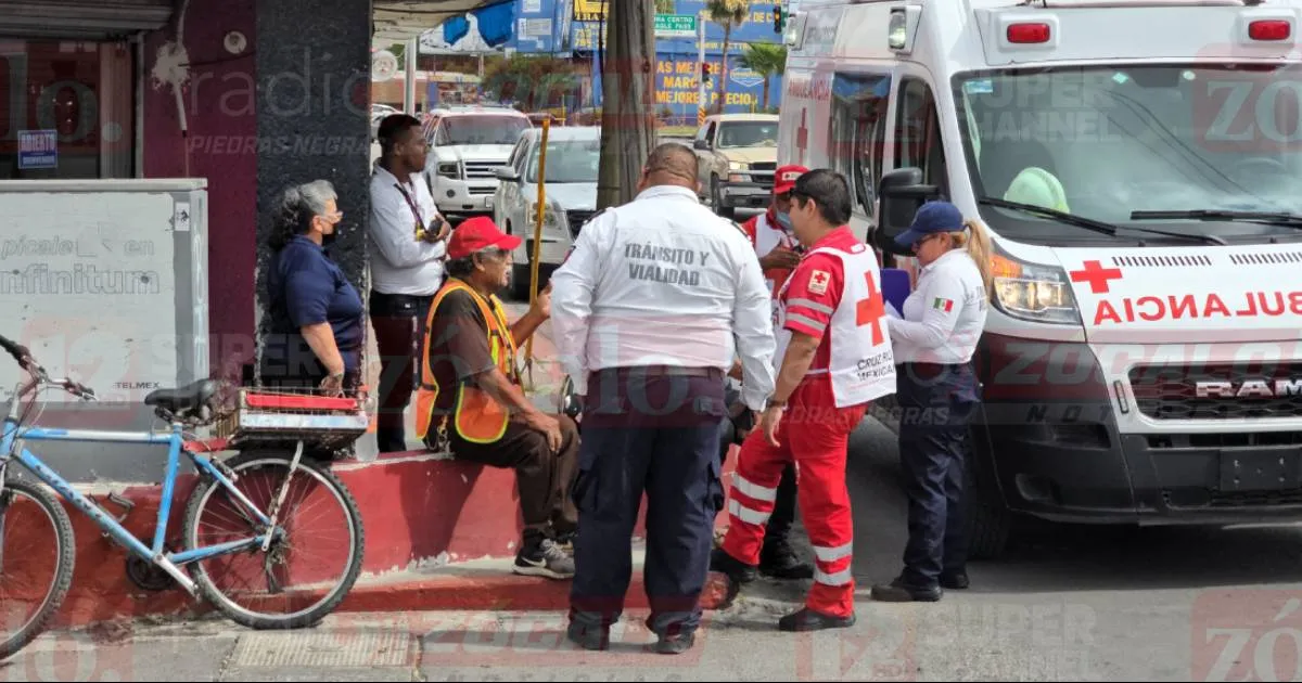 Se registra accidente vial en colonia Vista Hermosa; ciclista de la tercera edad es atropellado