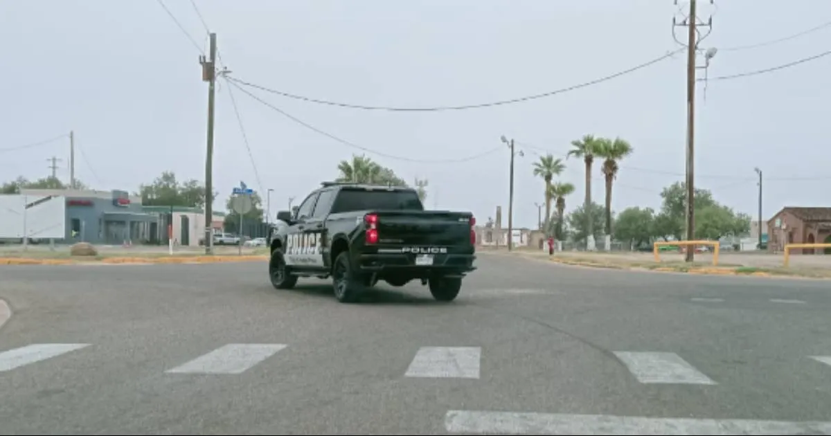 Va policía de Eagle Pass contra jóvenes que manejan sin licencia