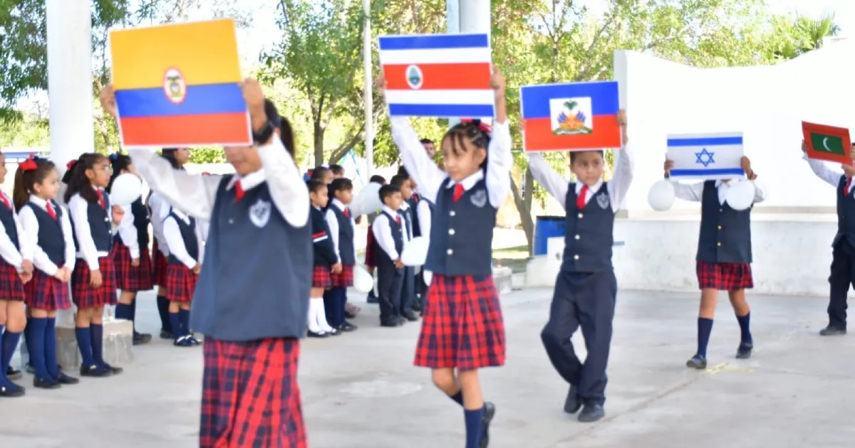 Conmemoran el Día de las Naciones Unidas con emotiva ceremonia en la primaria Emiliano Zapata