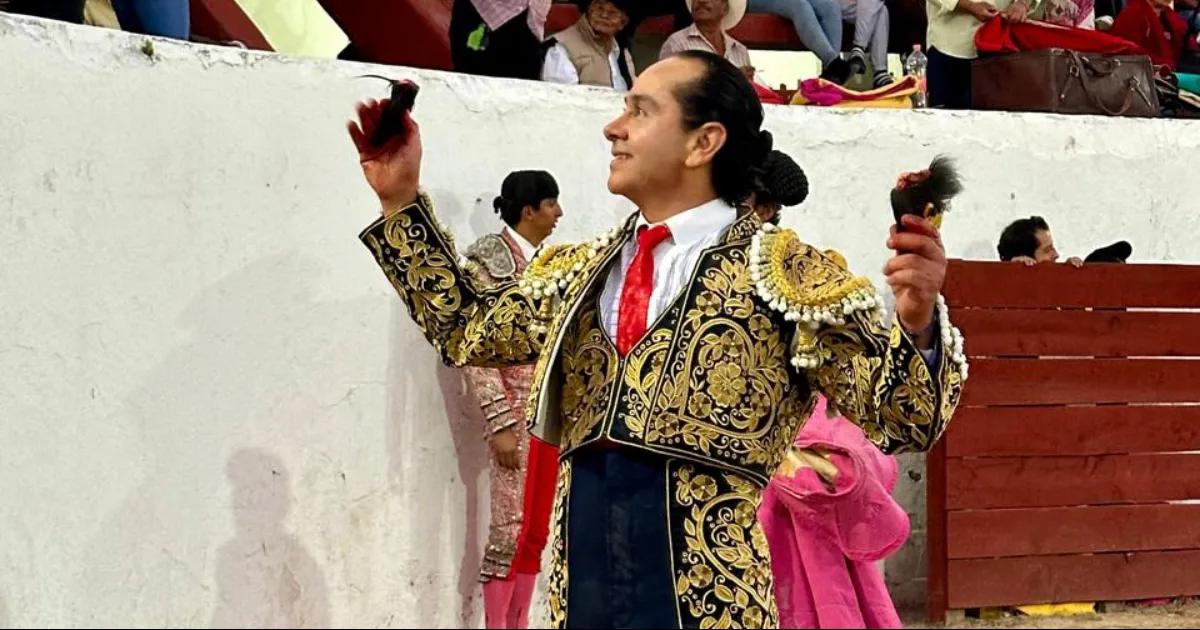 Arturo Prado cortó dos orejas y sale en hombros en Juan Aldama, Zacatecas