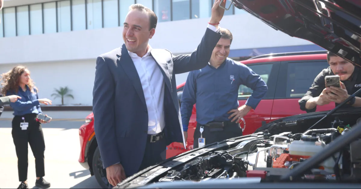 Se consolida clúster automotriz del estado.