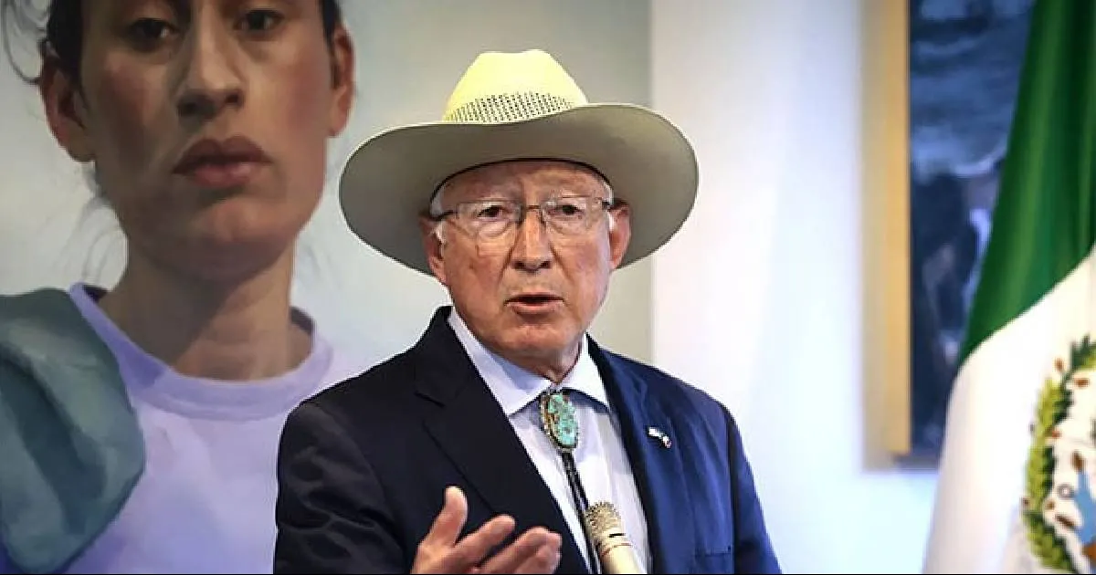 ‘Dice una cosa y luego otra’: Sheinbaum acusa ‘disparidad’ en dichos del embajador Ken Salazar