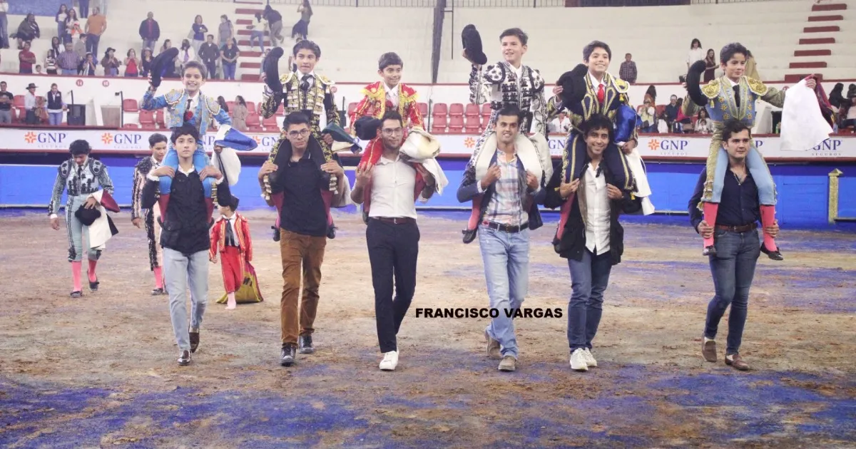 Agradable y triunfal Festival Taurino de Luces de Niños Toreros