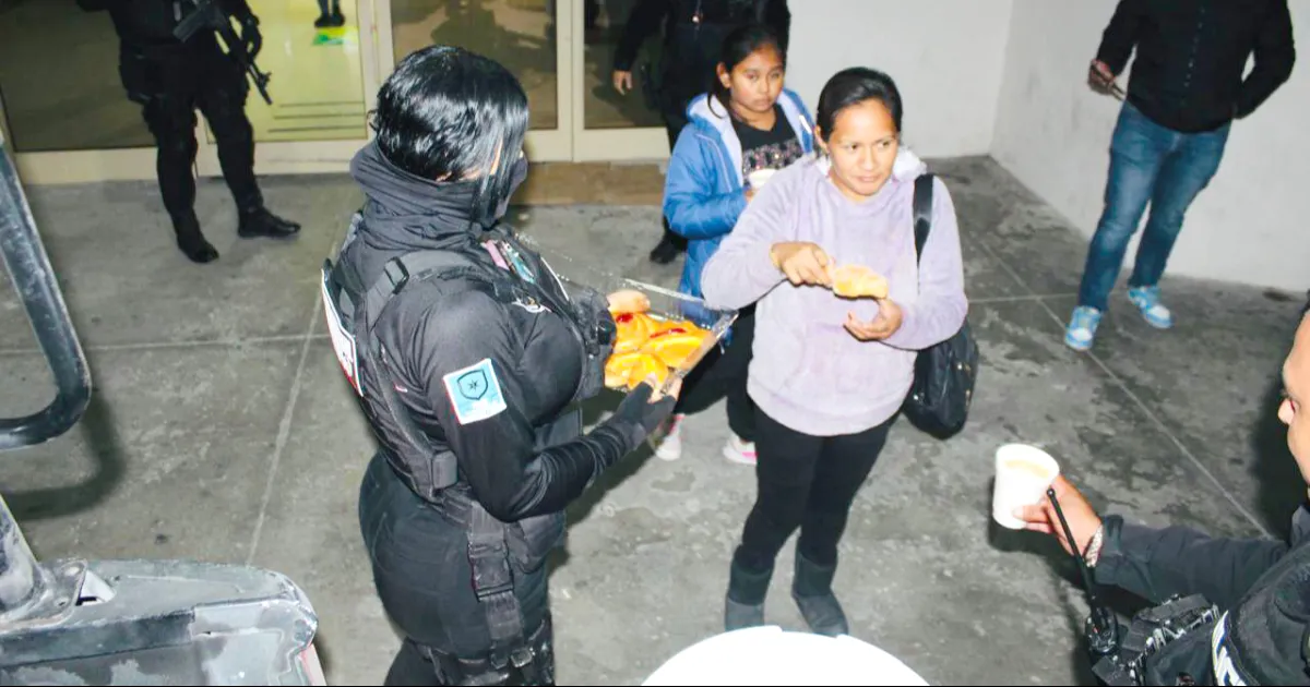 Operativo Abrigo de la Policía Civil Coahuila Lleva Calidez a Hospitales de Piedras Negras