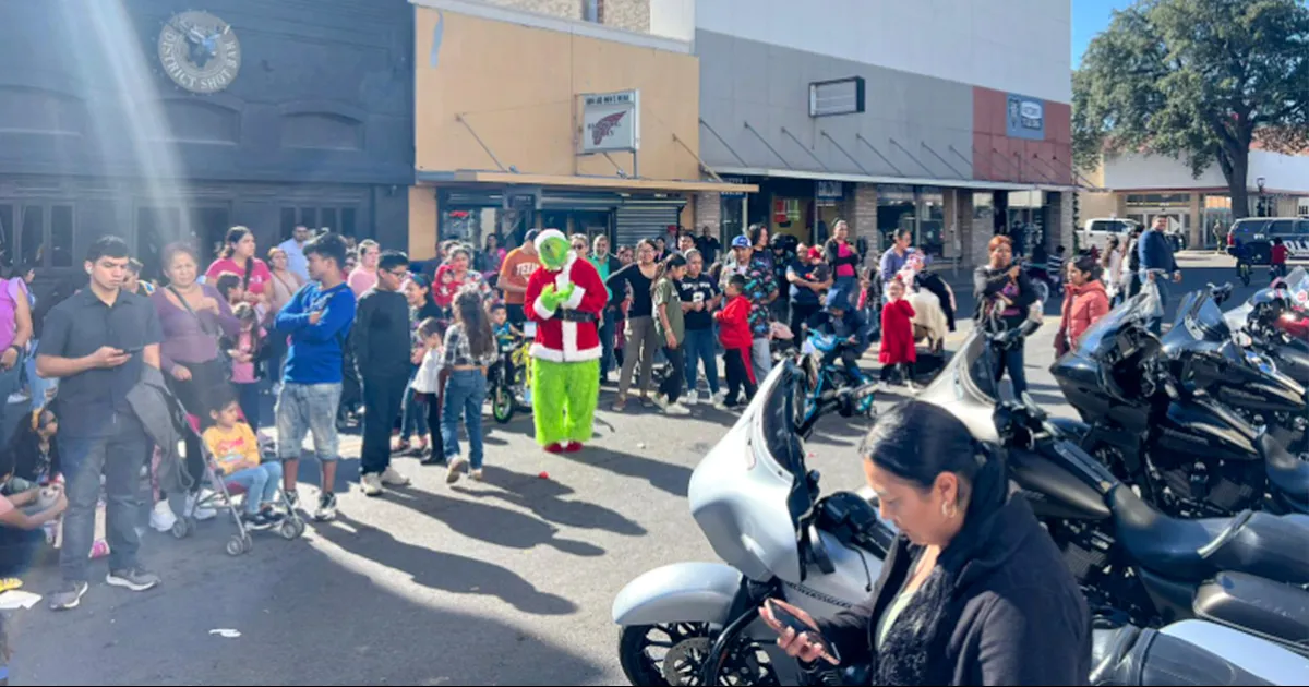 Este sábado regalarán más de 50 bicicletas en Eagle Pass