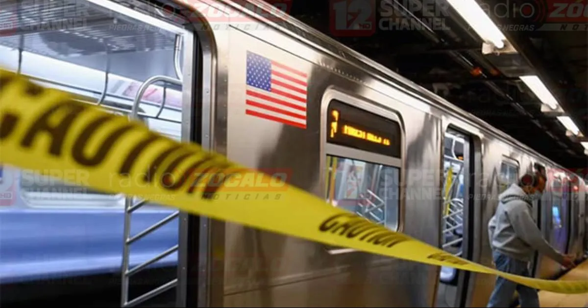 Empujan a un hombre a las vías del tren en Nueva York; se encuentra en estado crítico