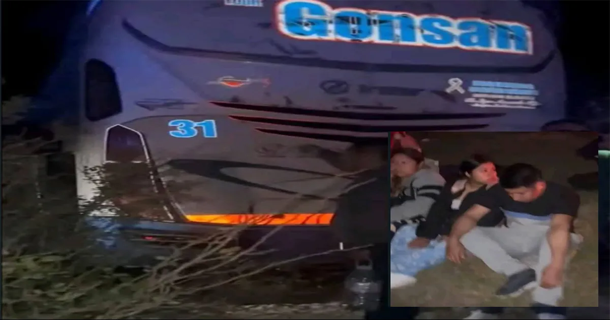 Camión de pasajeros con destino a Acuña choca con tráiler; hay 2 muertos y más de 38 heridos