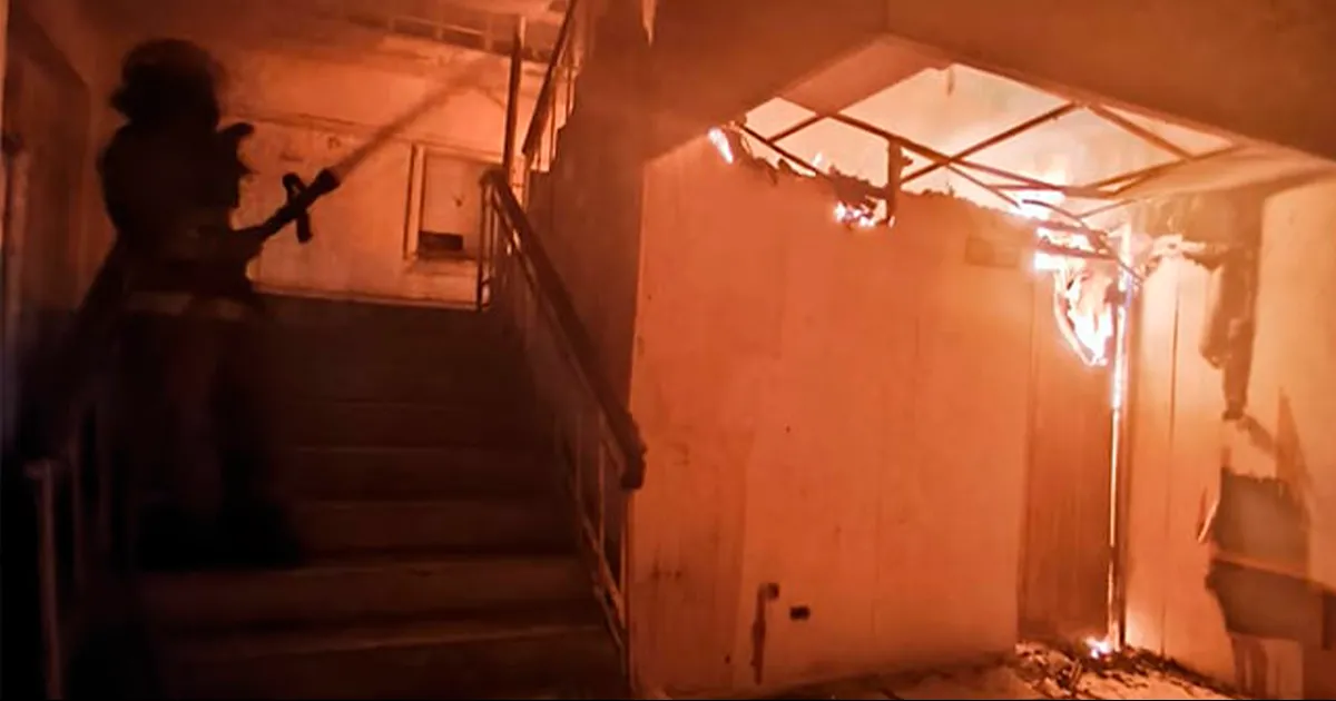 Se incendia hotel Santos de Piedras Negras; tenía años abandonado