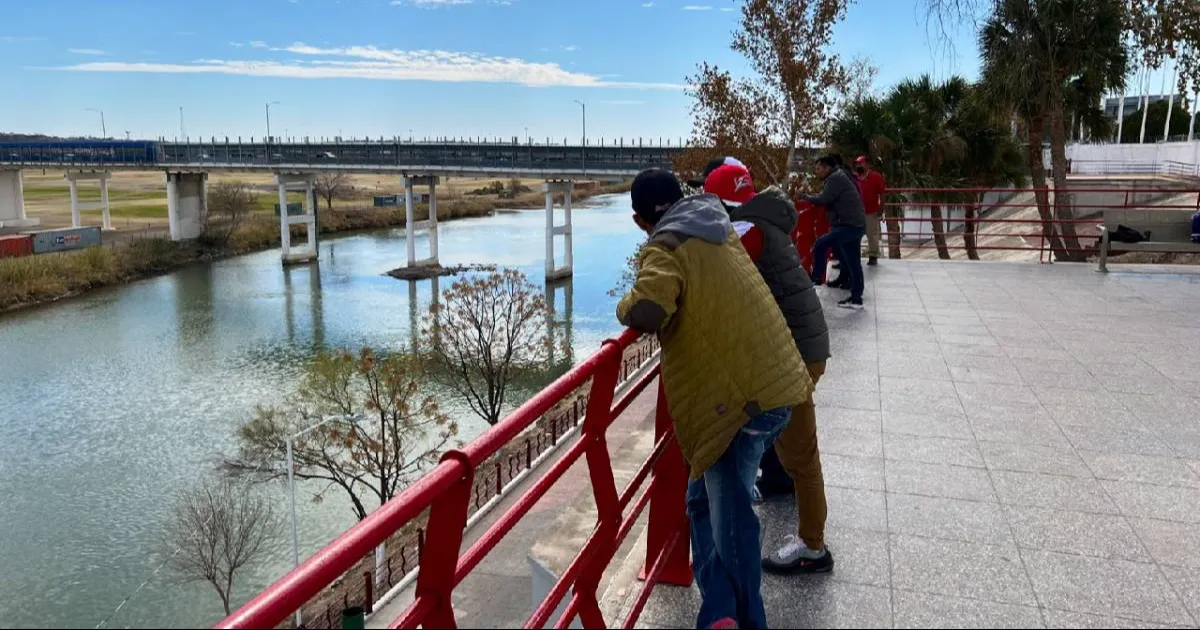 El alcalde también recomendó a los migrantes permanecer en México y buscar alternativas para regresar a sus países de origen