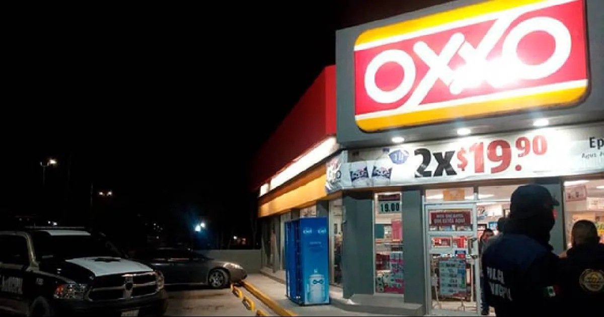 Roban con violencia Oxxo en Piedras Negras; se llevan dinero y unos chocolates