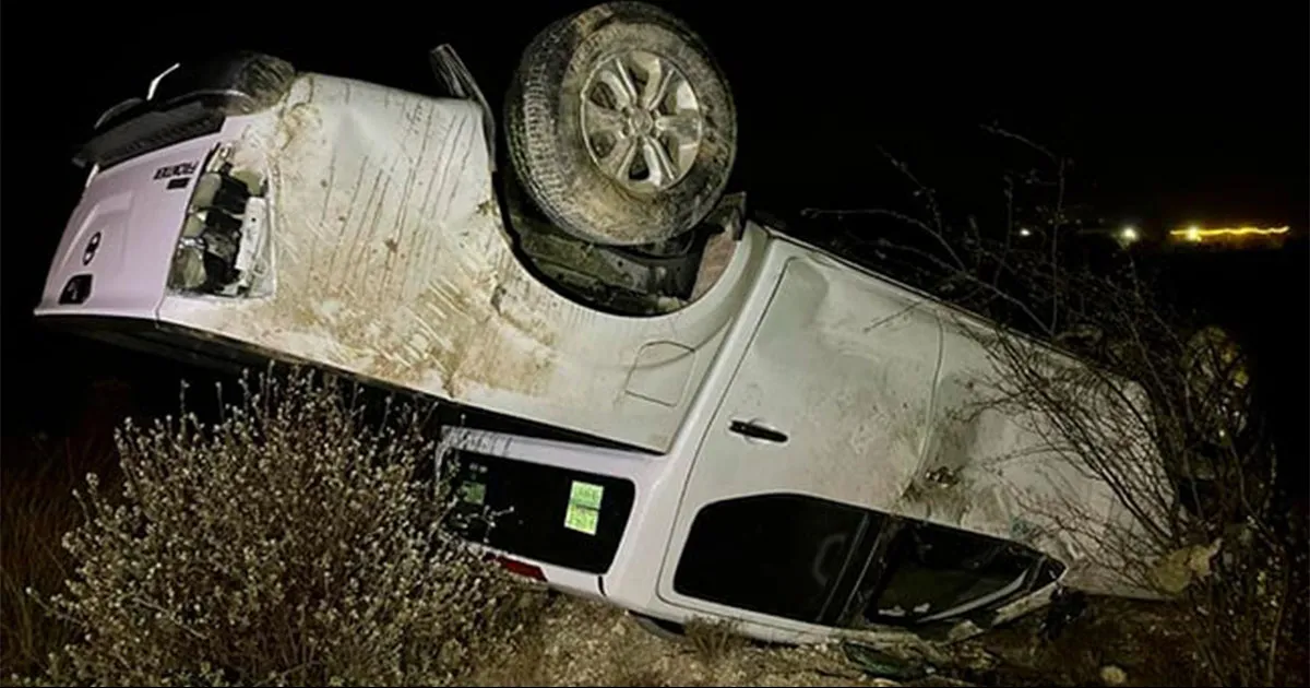 Se accidenta y vuelca vehículo en libramiento Surponiente de Acuña