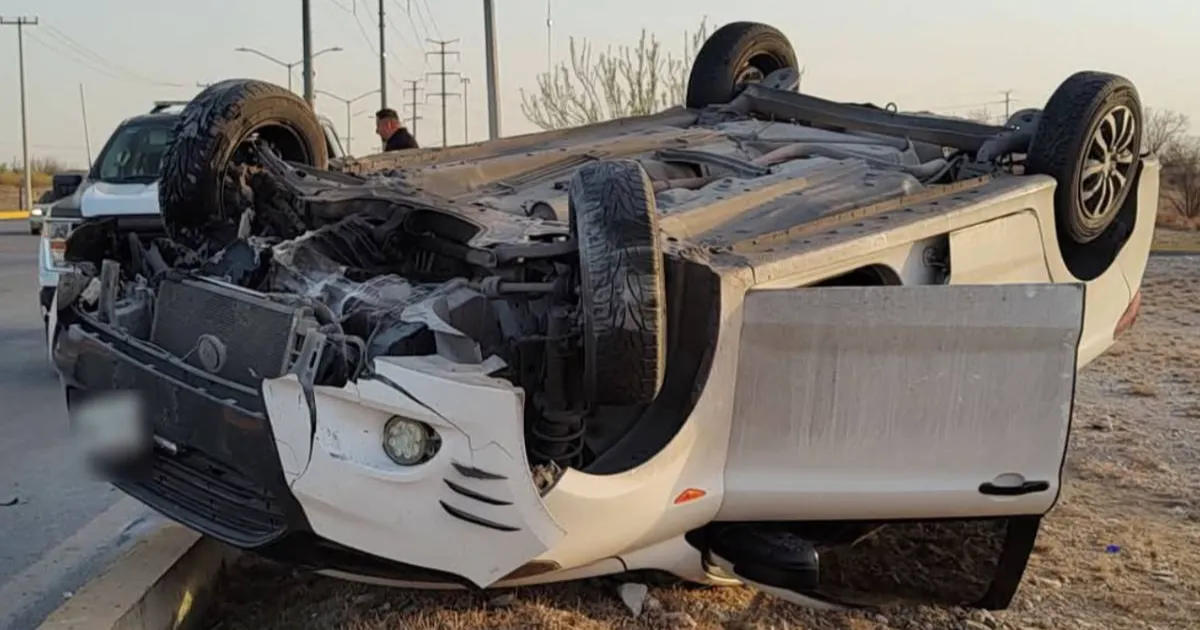 Paramédicos de la Cruz Roja  descartaron lesiones internas en el automovilista