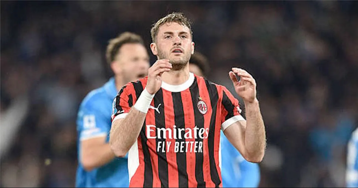 El estratega SÃ©rgio ConceiÃ§Ã£o saliÃ³ en defensa del futbolista mexicano, quien fallÃ³ un penal en el cotejo ante el Napoli.