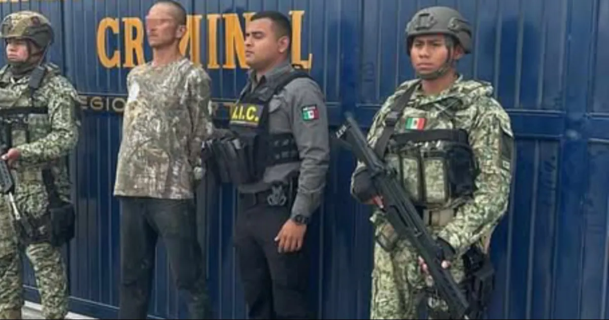 El detenido fue puesto a disposición de las autoridades competentes quienes definirán su situación legal.