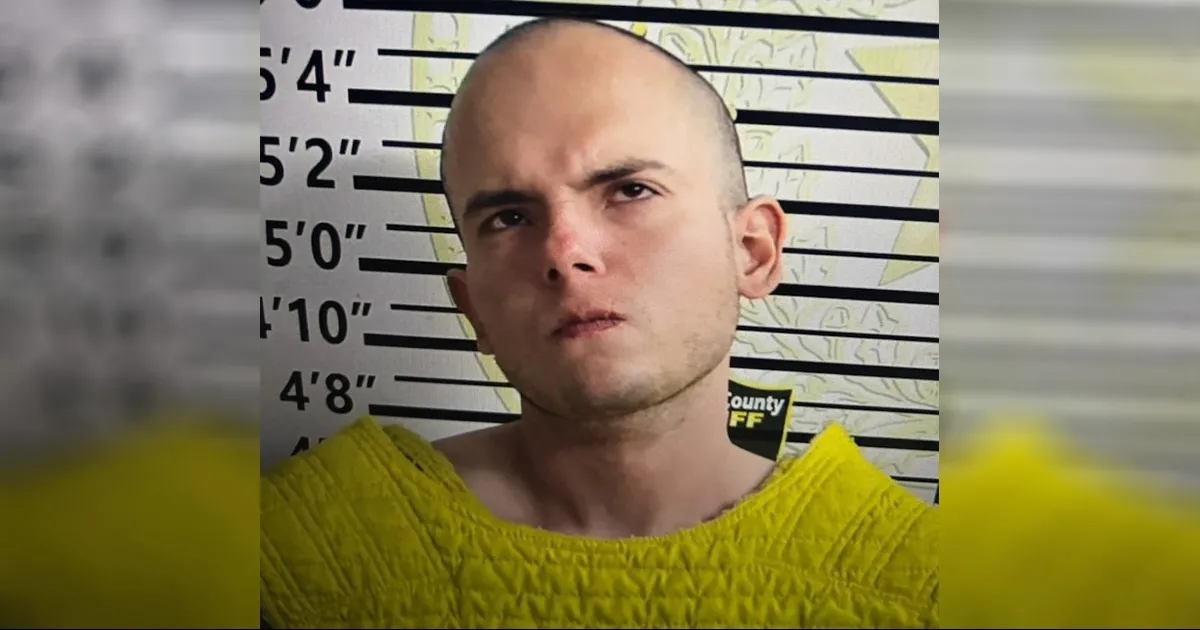 Termina preso por jalar de los cabellos a una mujer en Eagle Pass