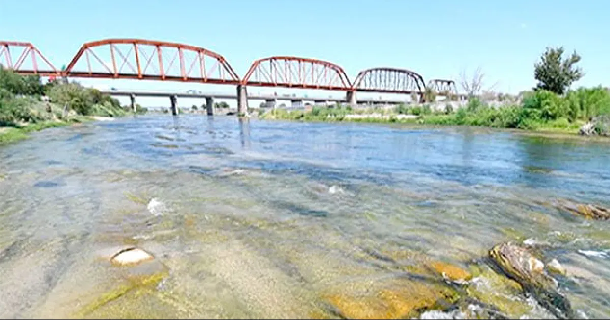 Aumenta el peligro de bañarse en el río Bravo