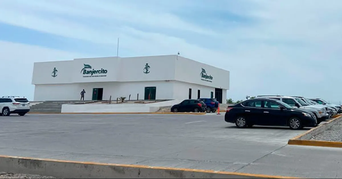 El nuevo módulo ubicado frente a la Zona Militar por el libramiento Carranza  reflejó muy pocos paisanos lo que causó extañeza.