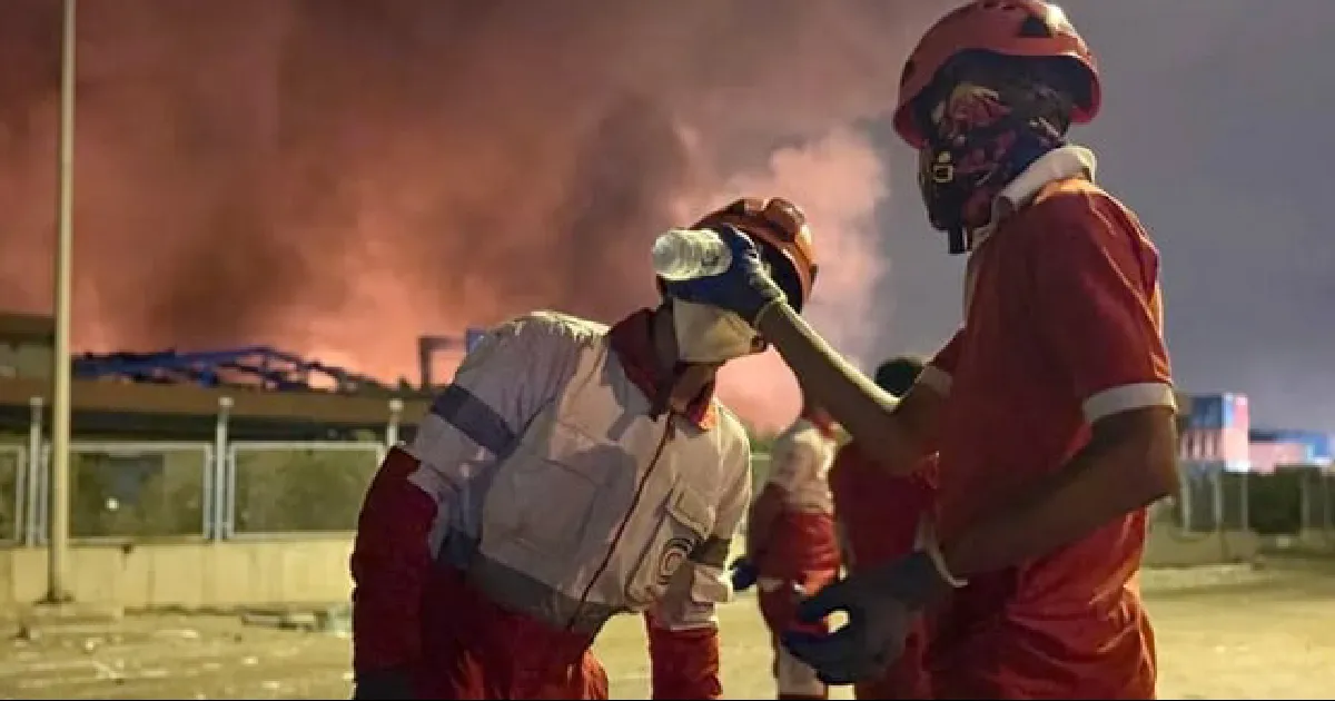 El estallido fue tan fuerte que pudo sentirse hasta a 50 kilómetros de distancia, provocando un temblor en las zonas más cercanas