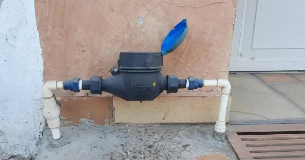 Detecta municipio más de mil tomas de agua sin contrato; realizan 410 cortes en Praderas