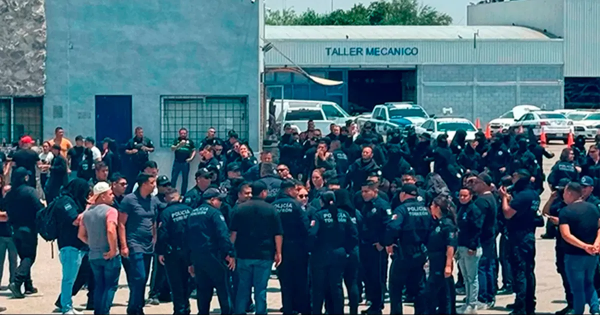 Policías de Torreón llegan a un acuerdo; Manuel Pineda será el director general interino
