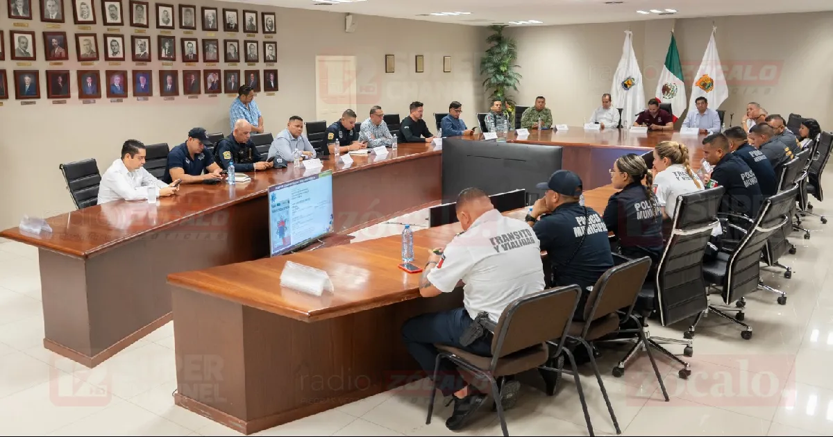 Se acordó intensificar la presencia operativa en puntos estratégicos de la ciudad.