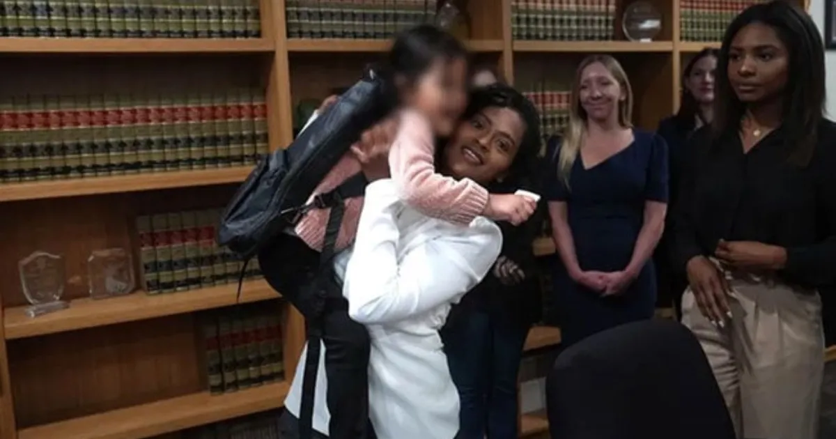 Desesperada súplica: Trump amenaza vida de niña mexicana al revocar su única esperanza de vida