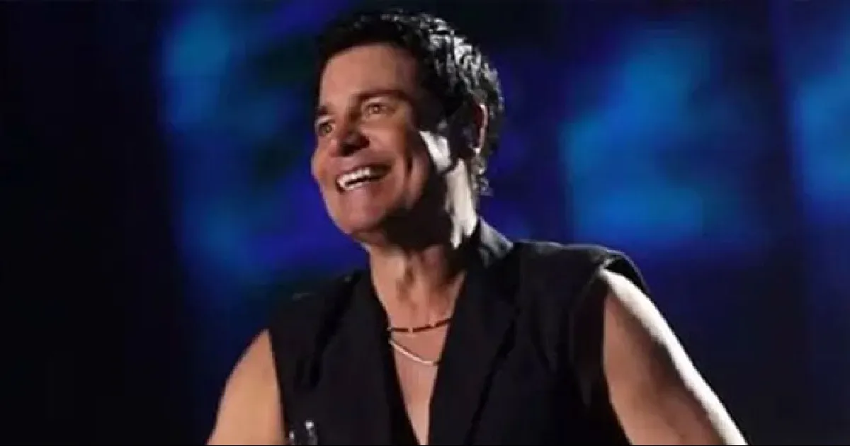 Chayanne lanza divertido mensaje por el Día del Padre: “Sigo esperando mi desayuno”