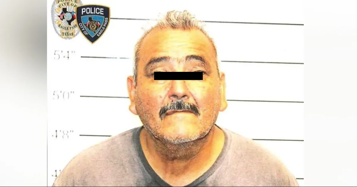 Detenido en Eagle Pass por incumplir ley de registro de antecedentes