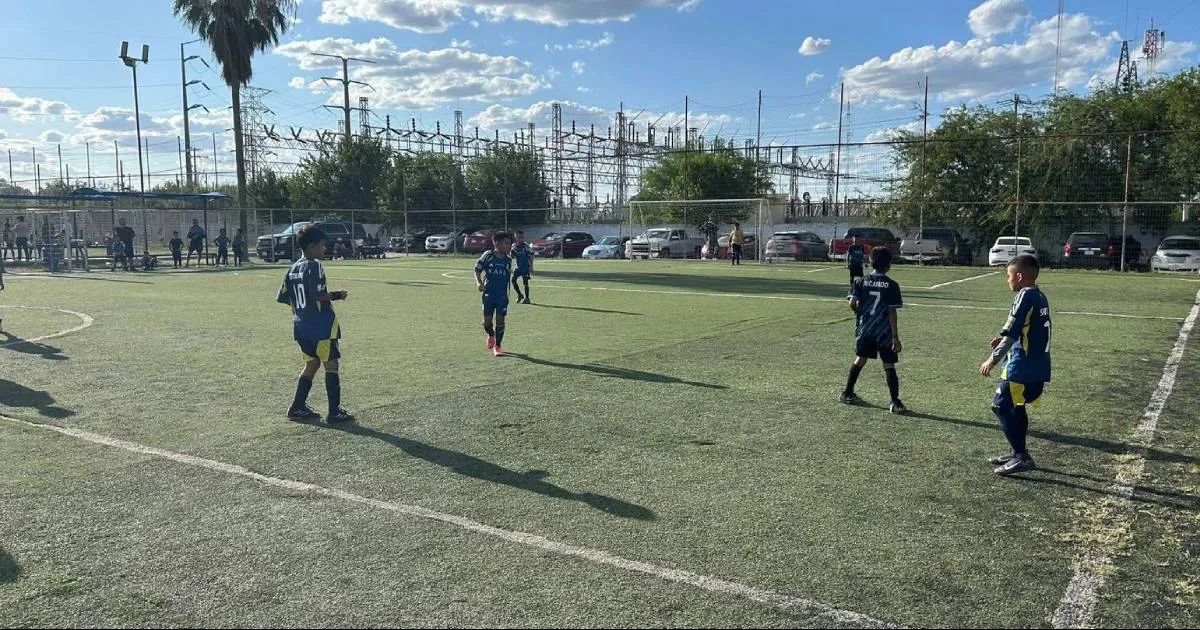 Lesionan a niño saltillense en torneo de fútbol 7 en Piedras Negras