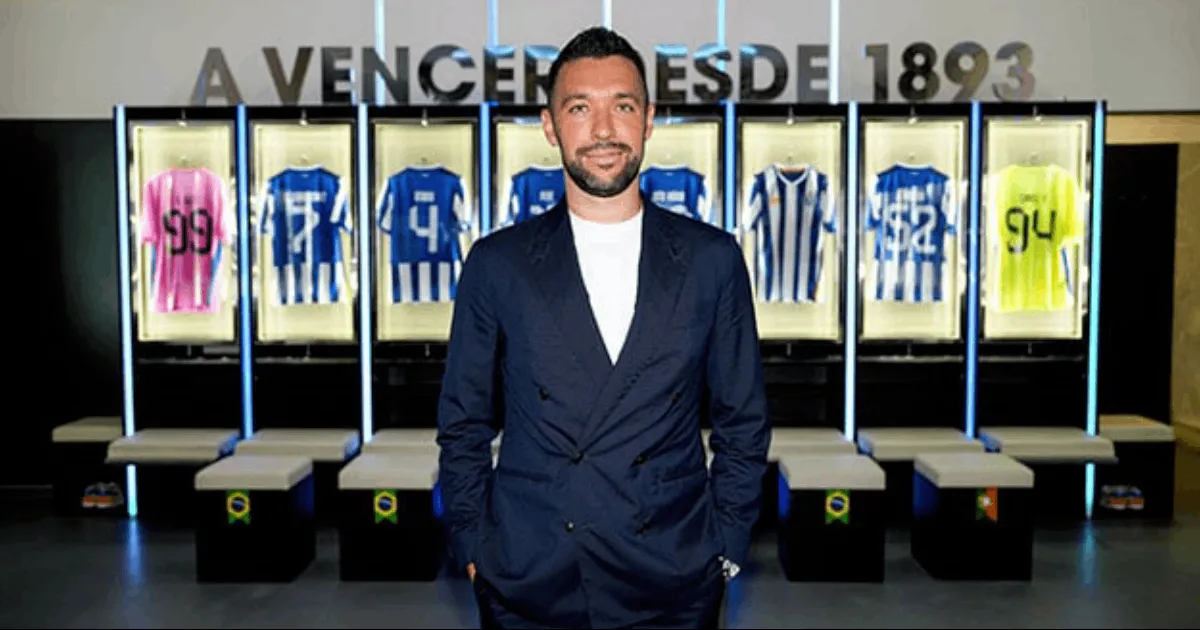 Tras fracaso de Anselmi, el Porto anuncia a Francesco Farioli como su nuevo técnico