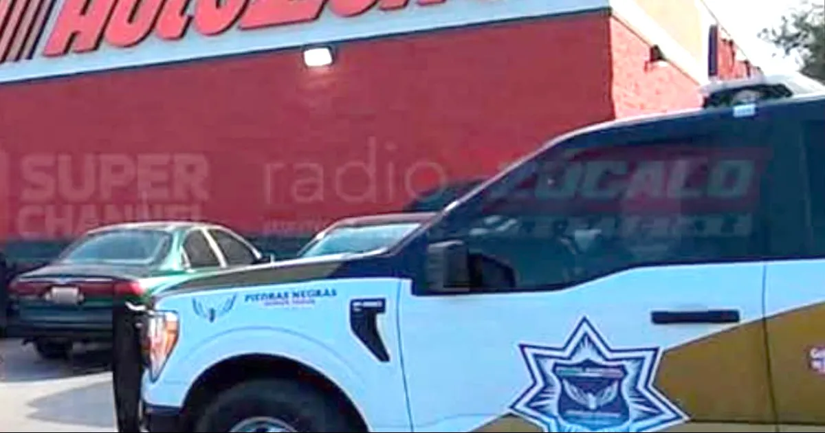 Cree que le robaron su camioneta y la había dejado en otro lugar; moviliza a corporaciones