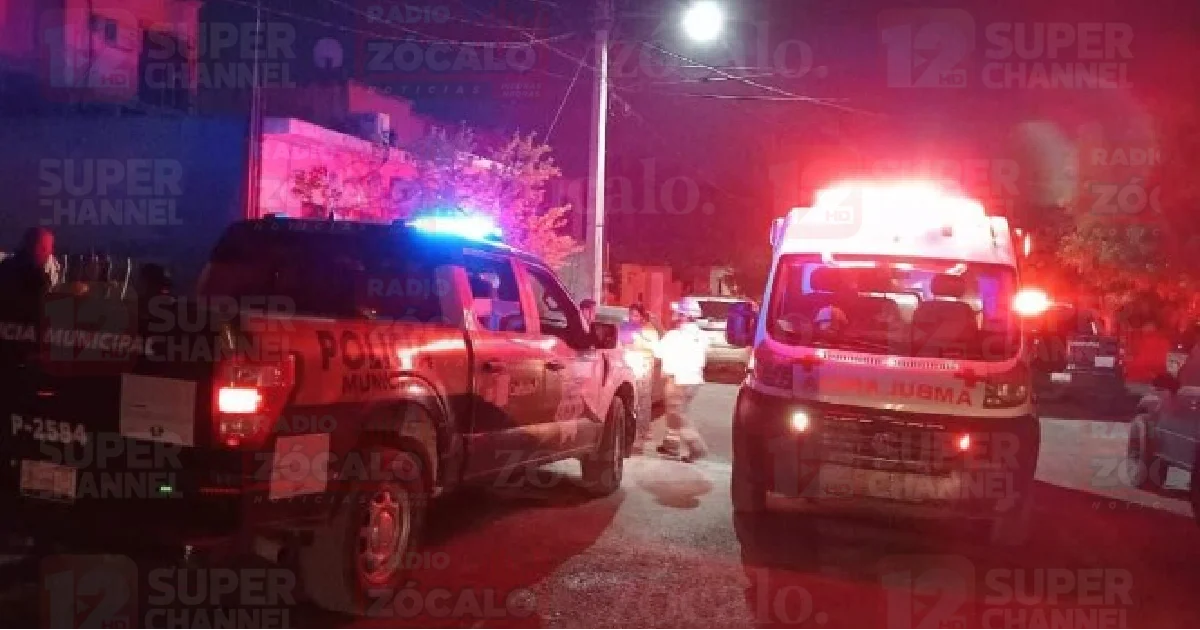 Familiares solicitaron ayuda inmediata al percatarse de su estado, por lo que el menor fue atendido por paramédicos de Cruz Roja.