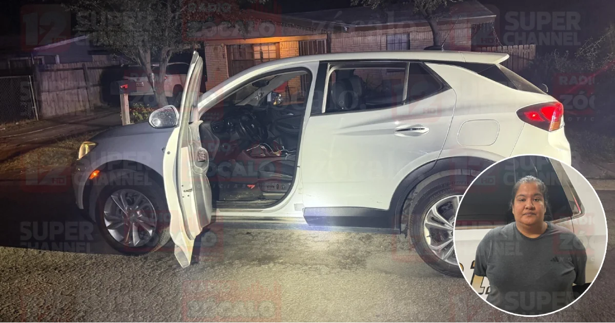 Tras revisar el bolso, el agente encontró que había las sustancias, por lo que la mujer fue trasladada a la Oficina del Sheriff del Condado de Zavala.