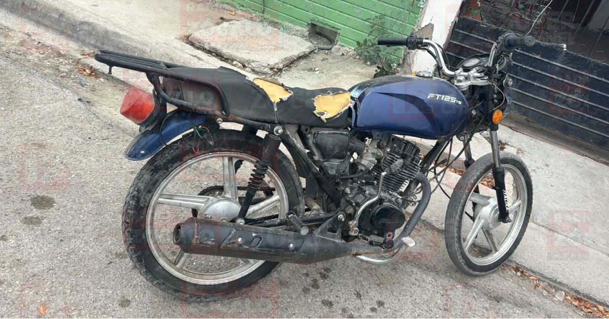 Recuperan motocicleta robada y clausuran taller que la resguardaba