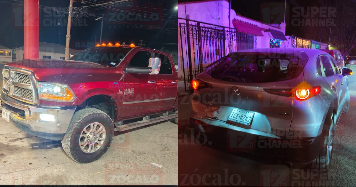 Chocan vehículos con placas de Texas