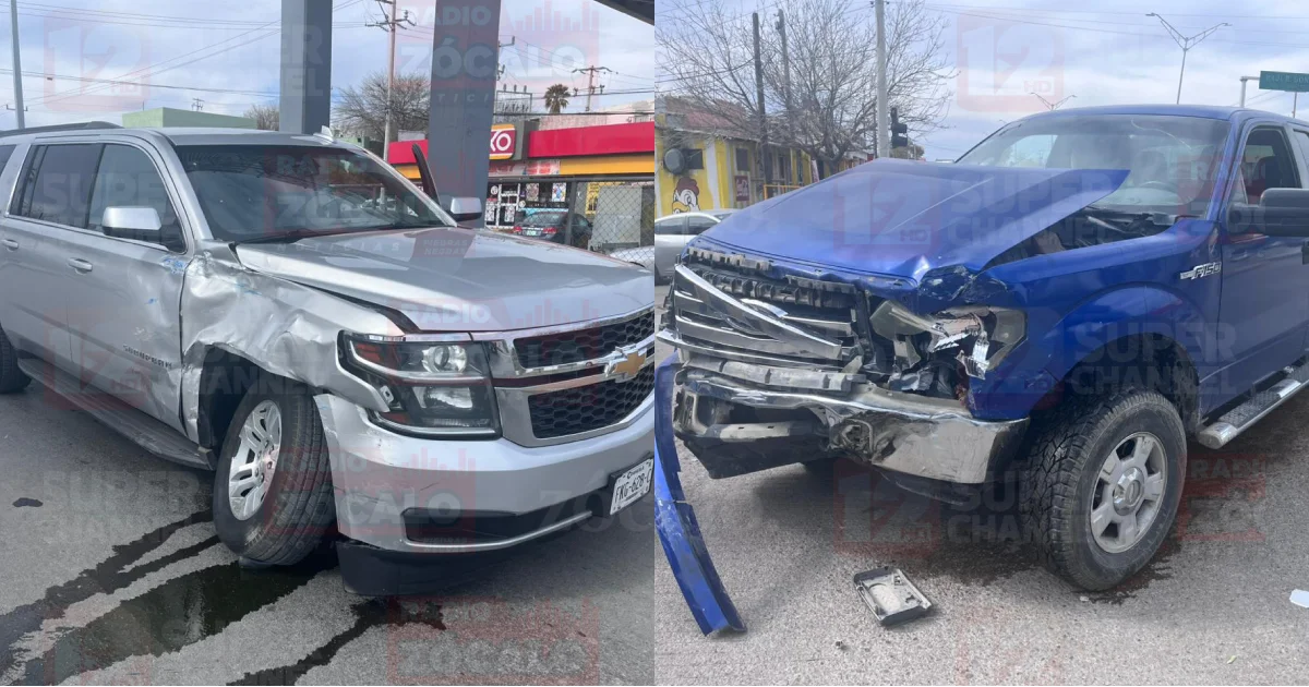 Choque entre dos camionetas genera daños materiales