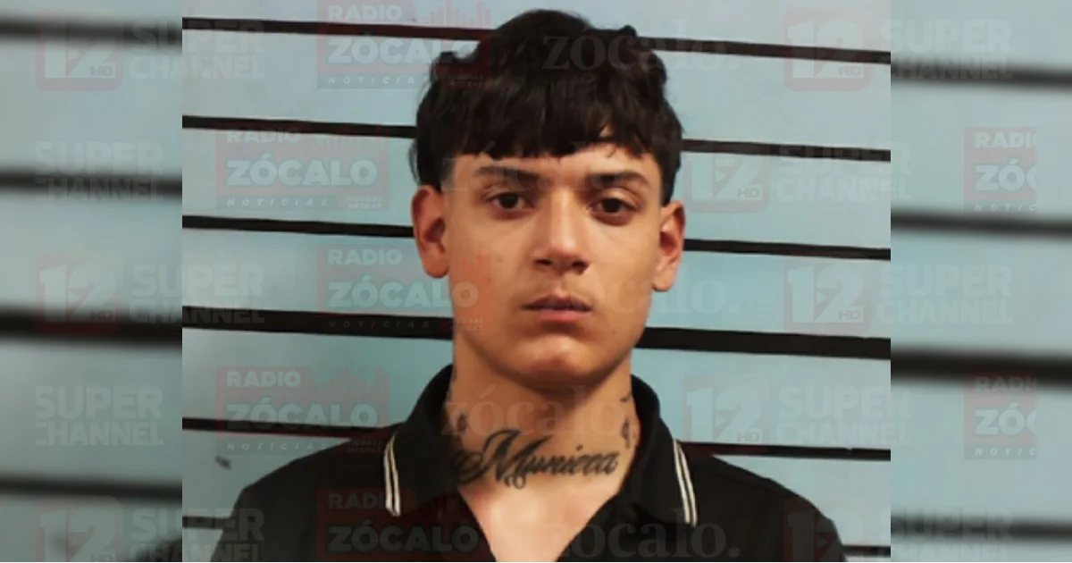 Joven es arrestado por doble delito contra menores